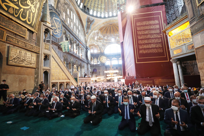 Hagia Sofia a redevenit moschee. Istoria complicată a celui mai reprezentativ edificiu bizantin