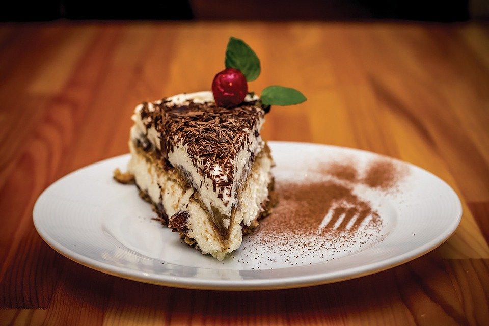 Reteta italiana autentica pentru tiramisu. Secretele desertului cu mascaropone si cafea!