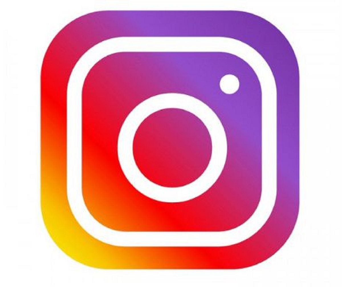 Cele mai mari conturi de Instagram din România. Vezi cât pot câștiga cu o singură postare