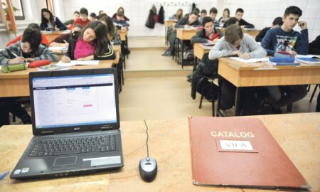 Decizie controversată a ministerului Educației. „Elevul va avea restricţionată participarea fizică în colectivitate”