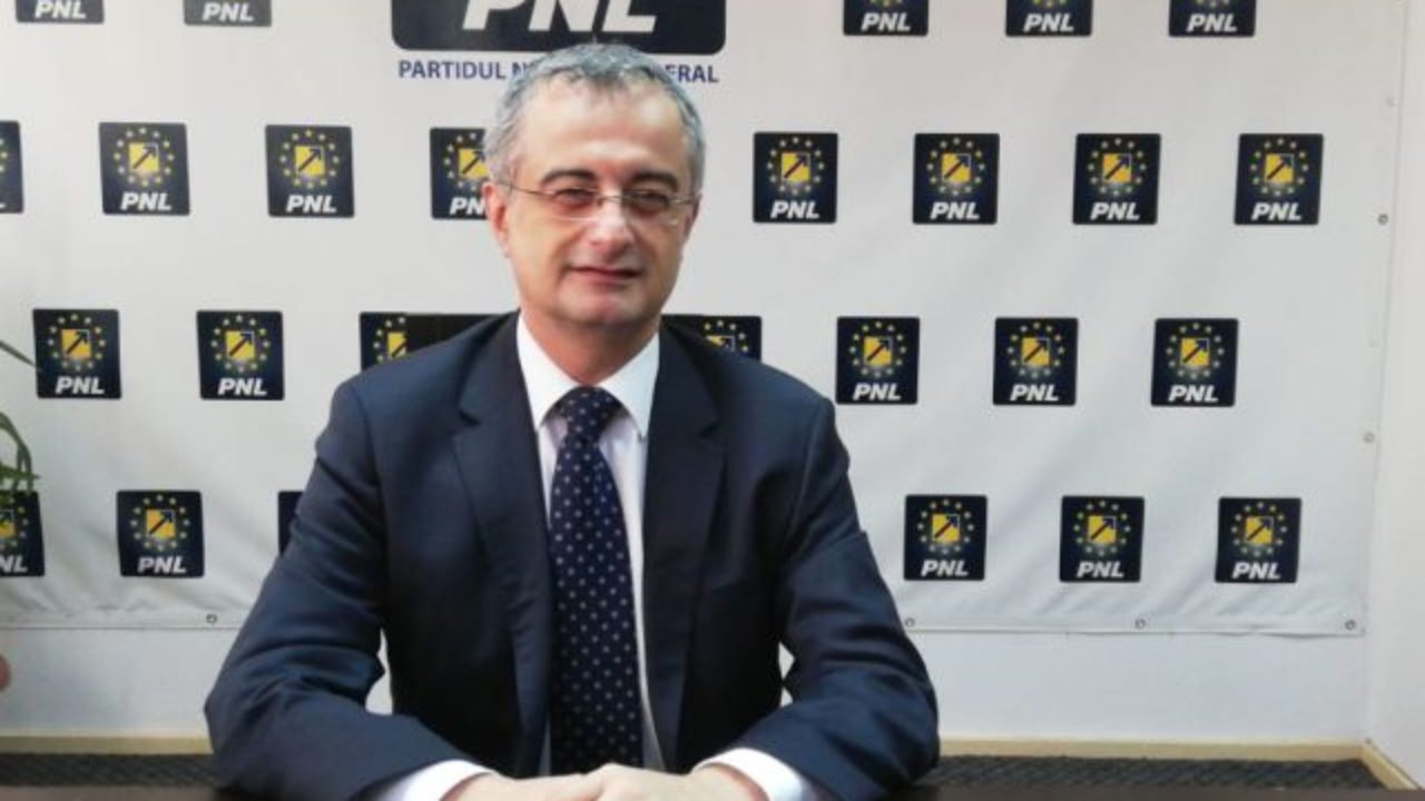 Liberalul Gabriel Andronache atac dur la PSD. „Lua 2 lei la un leu în plus la pensii și salarii”