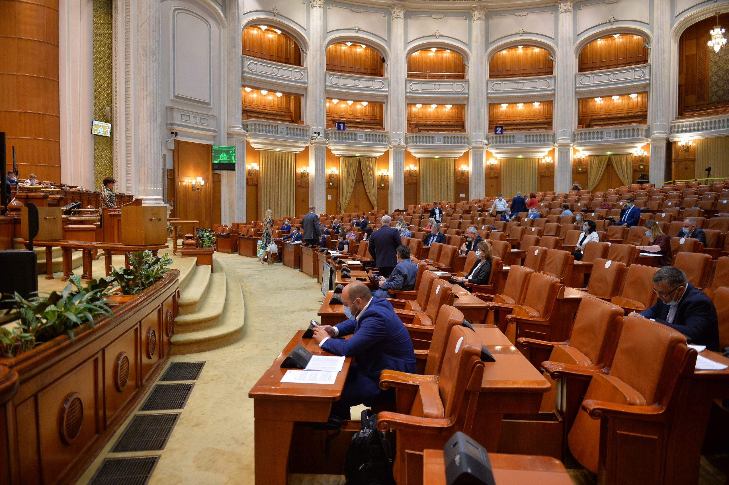 Lovitură dură pentru partidele politice. AUR a găsit sursa de bani pentru dublarea alocațiilor