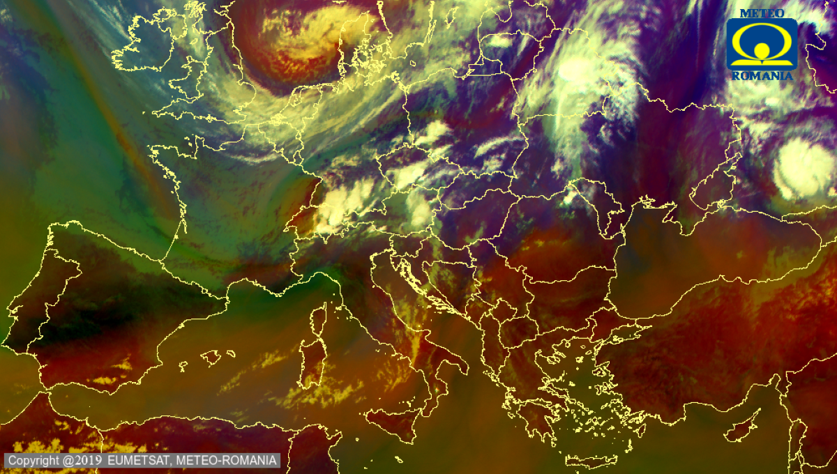 ANM. Pe parcursul următoarelor 14 zile nu scăpăm de instabilitatea atmosferică. Când o să scadă temperaturile 