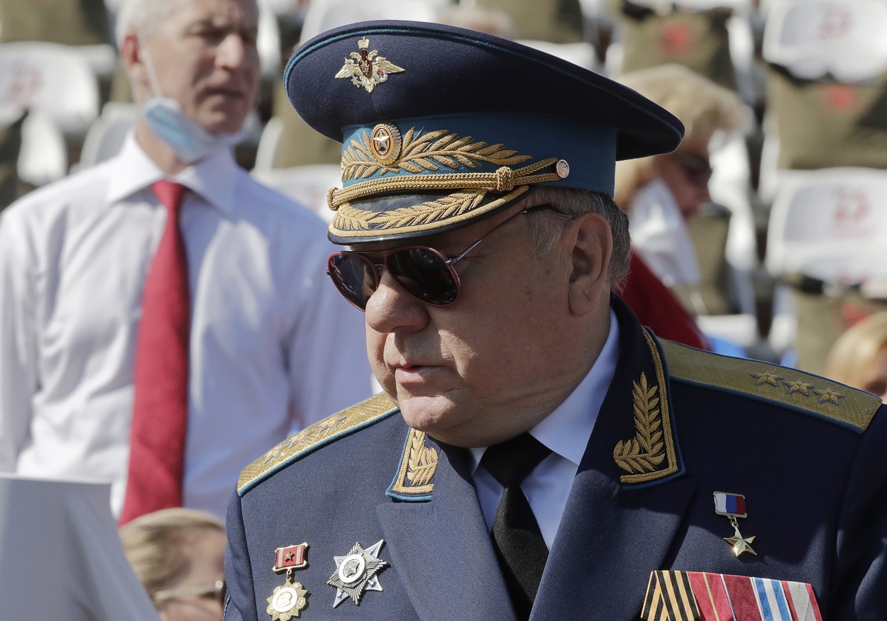 General-colonelul Vladimir Șamanov, supranumit şi „măcelarul Ceceniei”, spune că războiul cu Ucraina va dura chiar şi 10 ani