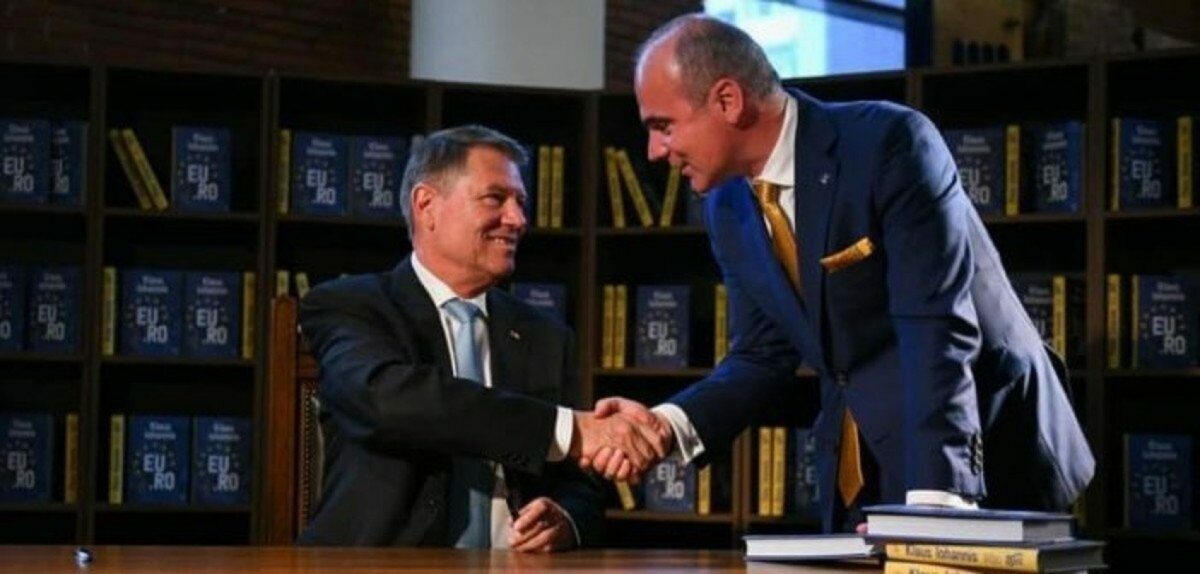 Când va demisiona Klaus Iohannis din funcţia de preşedinte al României. Ce spune liberalul Rareş Bogdan 