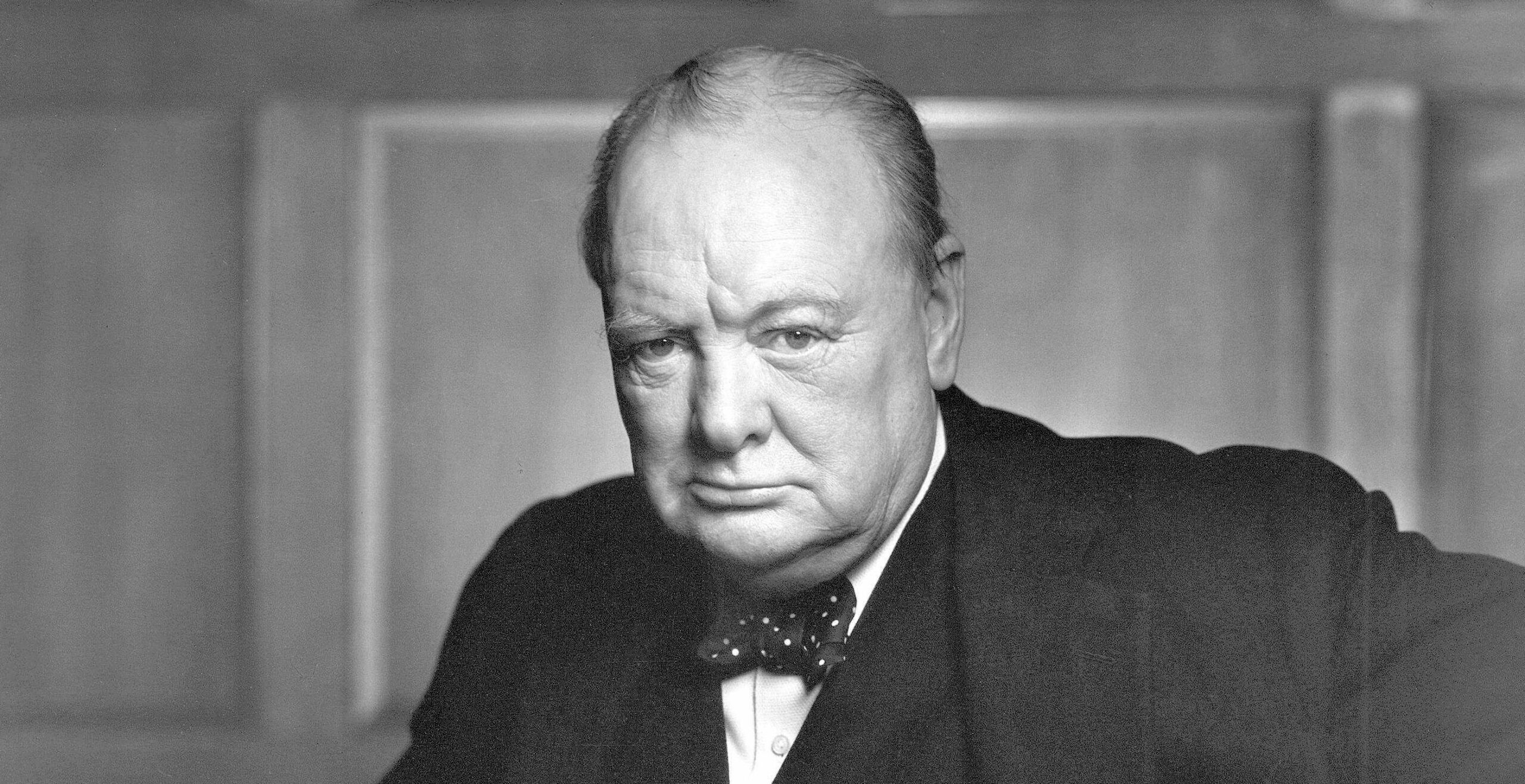 Fotografia lui Churchill a stat 10 ani pe un perete dintr-un hotel canadian. Cum au descoperit angajații că imaginea era falsă