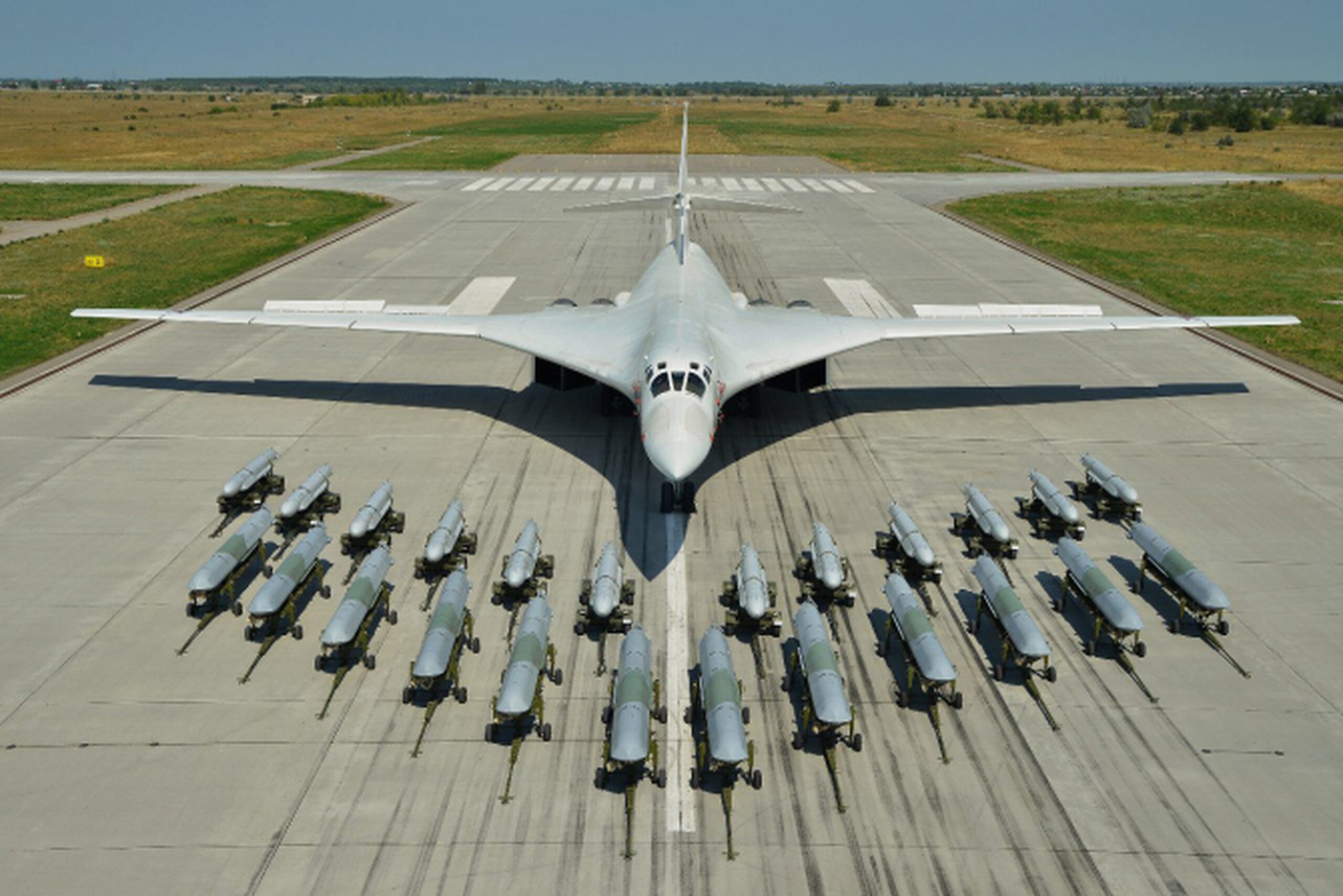 bombardier-tu-160..v1 Facebook