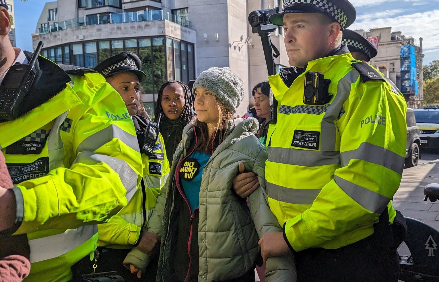 Activistă Greta Thunberg, arestată de poliție. Manifestare oprită în Londra